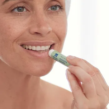 Péče o rty Balzám na rty s Manukovým Medem ™ 250+, 4,5g