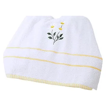 Sprchový závěs B.E.S. PETROVICE Osuška s výšivkou Heřmánek 65 × 130 cm, bílá