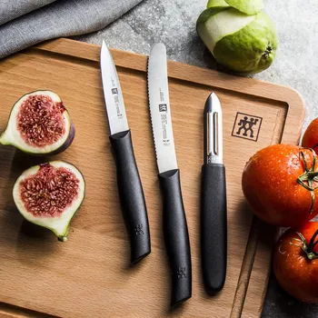 ZWILLING Twin Grip 3 ks černá - sada kuchyňských nožů z nerezové oceli se škrabkou na zeleninu