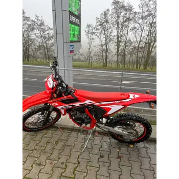 BETA ENDURO RR 2T 50 SPORT RED - najeto 2854 km