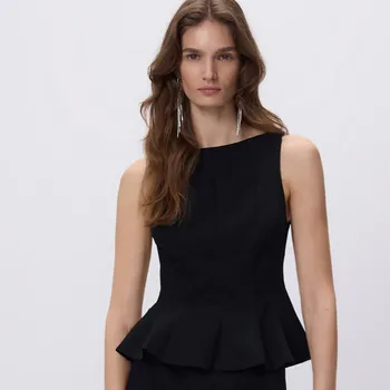 Dámský svetr Reserved - Halenka s volánovým lemem - černý - 406HN-99X - 406HN-99X-M