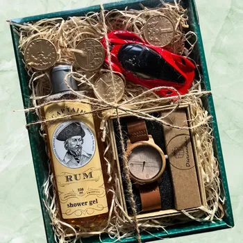 Dárkový balíček pro muže – Ferrari, rumový sprchový gel, hodinky a čokoládové mince ⏱️