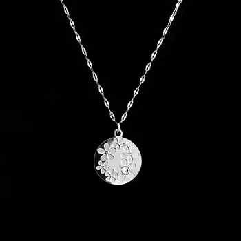 Náhrdelník Náhrdelník „Květinový kruh“ z chirurgické oceli zdobený krystalem č. 1895