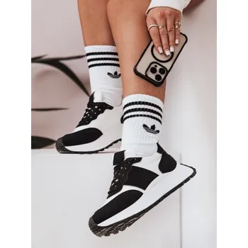 Dámské tenisky Dámské tenisky na ploché podrážce NEWSTREET černé