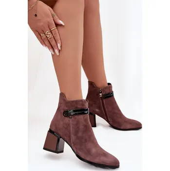 Dámské kozačky Semišové kožené dámské kotníkové boty na sloupku s ozdobným páskem zateplené D&A CR52-650 Barva: Béžová, Velikost: 39