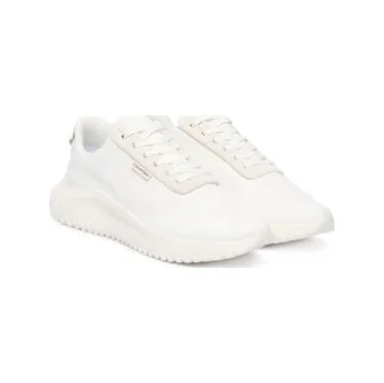 Dámská obuv Calvin Klein Sneakersy Eva Runner Lace Up Mat Mix YW0YW02016 Bílá 37