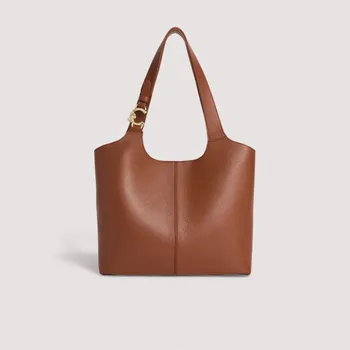 COCCINELLE C-EASY MEDIUM KOŽENÁ KABELKA COGNAC SS26