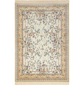 Koberec Koberec 95x140 cm do obýváku, tradiční klasický vzor béžovo-krémový s třásněmi