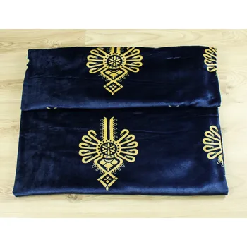 Obraz Deka MINKY POLAR vzor beżowa parzenica na granacie 150x200cm