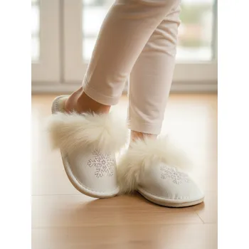 Dívčí obuv Dětské bačkůrky bílé huňaté 03, Dětské boty 34