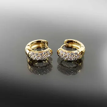 Náušnice Exkluzivní ocelové náušnice zabalené v dárkové krabičce č. 1231