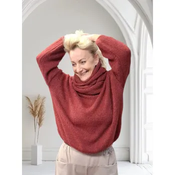 Dámský svetr Dámský svetr do V s nákrčníkem Barva: Vínová, Size system: One size