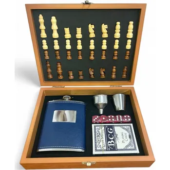 Placatka Dárková sada placatka s hracími kartami + šachy (8oz)