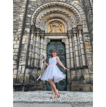 Dámské šaty Kolové šaty - bílé s tylem Velikost: S