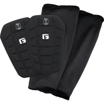 Fotbalový chránič Fotbalové chrániče G-Form Pro-S Blade černé