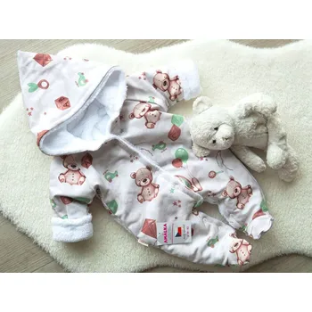 Kojenecká kombinéza AMÁLKA Zateplená kombinéza pro miminko, kouzelné hračky Velikost: 56-62