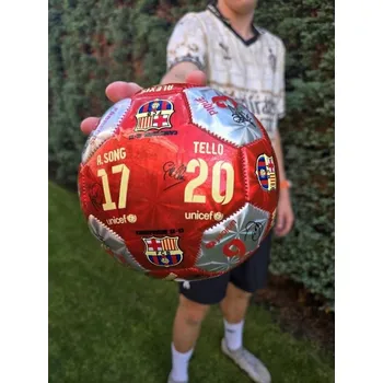 Fotbalový míč Fotbalový míč - BARCELONA - červený 2