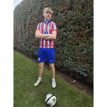 ATLÉTICO MADRID - bez jména - červeno-modro-bílý 10