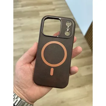 Pouzdro na mobilní telefon Gentleman Mag Cover iPhone 17 Pro – hnědý kryt (Gentleman Mag Cover pouzdro pro Apple iPhone 17 Pro – hnědý obal z ekokůže s MagSafe a ochranou fotoaparátu)