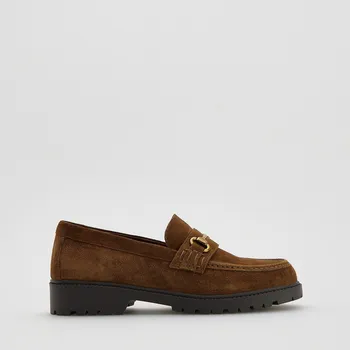 Dámské mokasíny Reserved - Semišové mokasíny s přezkou - béžová - 862FE-80X - 862FE-80X-37