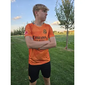 REAL MADRID - Mbappé - oranžový 12