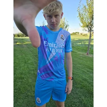 REAL MADRID - Courtois - modro-fialovo-bílý 12