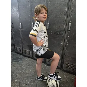 REAL MADRID - Mbappe - bílo-černo-šedý 4