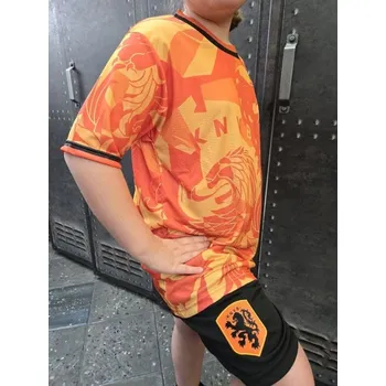 NIZOZEMSKO - Virgil - oranžovo-černý 10