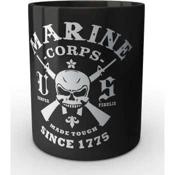 Sběratelský sportovní předmět Černý hrnek Marine Corps Made Tough - černá