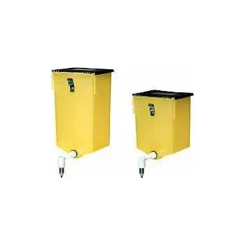 napáječka pro hospodářská zvířata Napáječka 1l s niplem a kolínkem závěsná