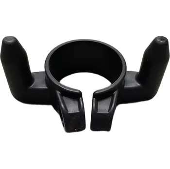 Černý plastový (PPC) úchyt pro připojení řetězů FLOMA - 6,3 cm