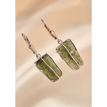 Náušnice Stříbrné visací náušnice s nebroušenými vltavíny P36 0045