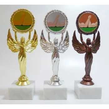 Páka trofeje F32-830-KL177