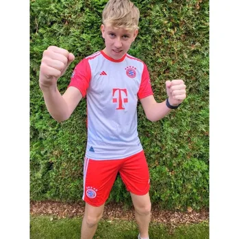 BAYERN MNICHOV - Kane - červeno-bílý 8