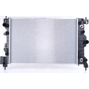 Chladič motoru Nissens 61715 Chladič motoru, chlazení motoru