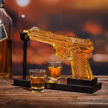 KARAFA NA WHISKY SE SKLENICEMI ELEGANTNÍ IDEÁLNÍ