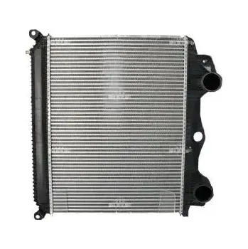 Chladič motoru NRF 30203 Intercooler / Chladič stlačeného vzduchu