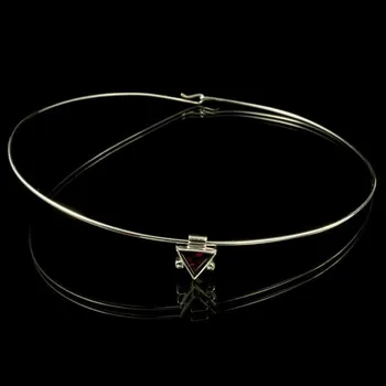 Přívěsek DARIA, stříbrný přívěsek s granátem, Ag 925