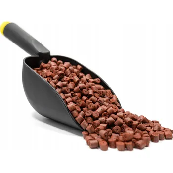 Návnadová surovina HARISON Pelety návnada na ryby 8mm JAHODA 9kg směs kapr amur cejn feeder