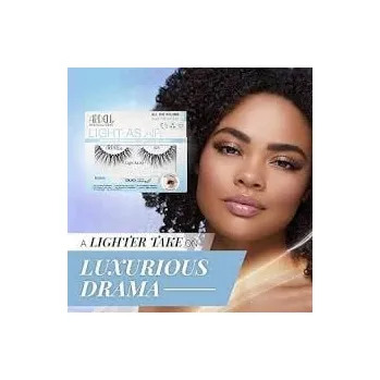 Podkladová báze na oční stíny Ardell Light As Air Lashes 523