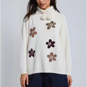 Dámský svetr Stylový zimní svetr s aplikací QJ86778 barva: béžová