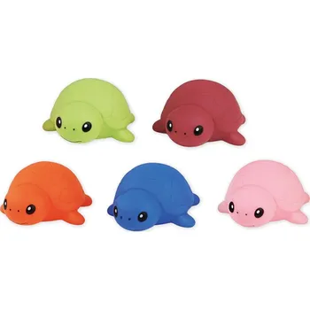 Lena Želvička do vody