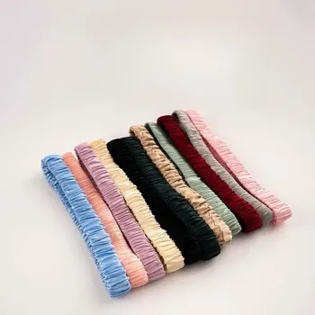 Čelenka Hedvábná čelenka do vlasů s gumou