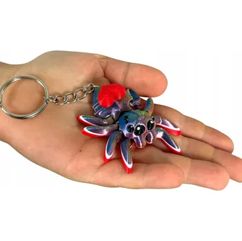 Figurka Skákající pavouček se srdíčkem – Kloubová pohyblivá mini figurka a přívěsek na klíče!