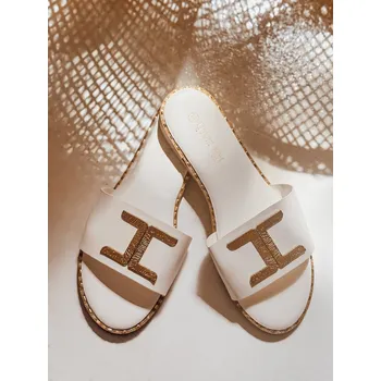 Dámské pantofle Dstreet Dámské pantofle GOLDISH ZY0940 Barva: Bílá, Velikost: 38