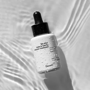 Pleťové sérum Iossi B3-shot Calm and Clarify Vitamin Treatment, koncentrované sérum s niacinamidem, 30 ml
