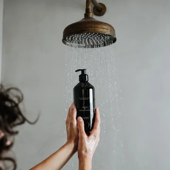 Mýdlo CERERIA MOLLA AMBER AND SANDALWOOD tekuté mýdlo 500 ml