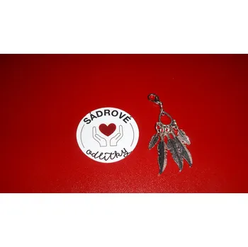 HandMade by VeJa Přívěšek na klíče - slza s per #780;i #769;m na karabince