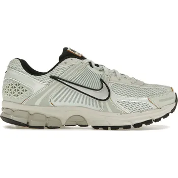 Dámské tenisky Nike Zoom Vomero 5 Light Silver Chrome (W) Velikost: 38.5 FN6742-001