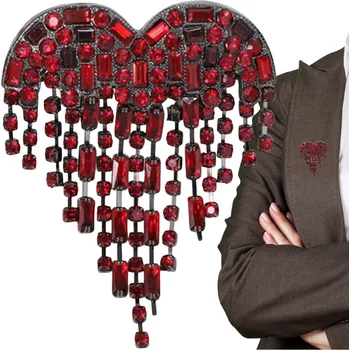 Brož Camerazar Brož srdce se zirkony červený elegantní špendlík